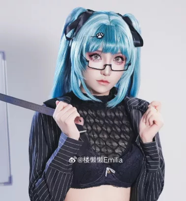 楼懒懒Emilia